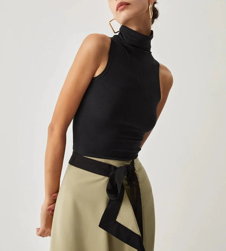 Top | Cuello alto en canalé