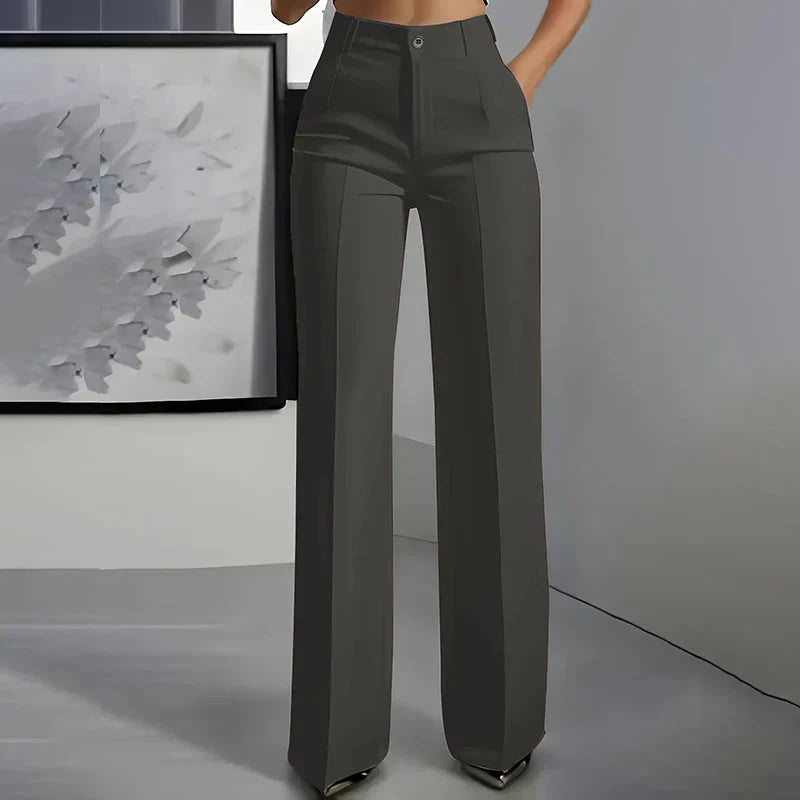 Pantalón de tiro alto de corte recto y elegante |